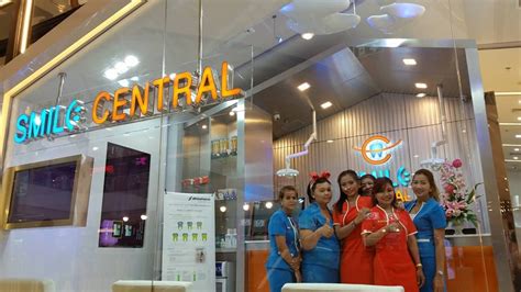 SmileCentral Dental Clinic .